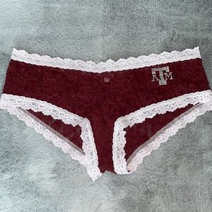Hanky Panky Maroon A&M Lace Panties- Never Worn